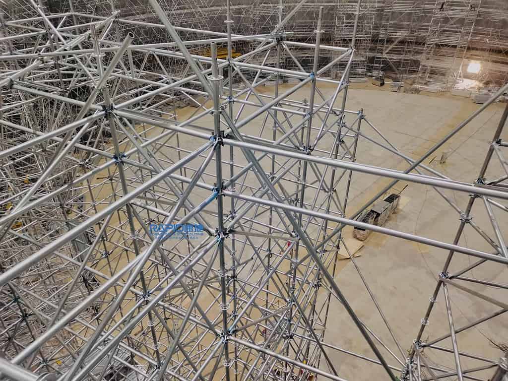 interior tank scaffolding